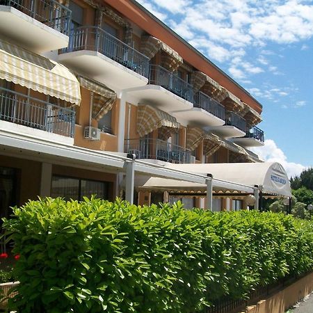 Residenza Hotel Garden Toscolano Maderno Exterior foto