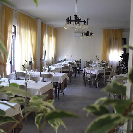 Residenza Hotel Garden Toscolano Maderno Exterior foto