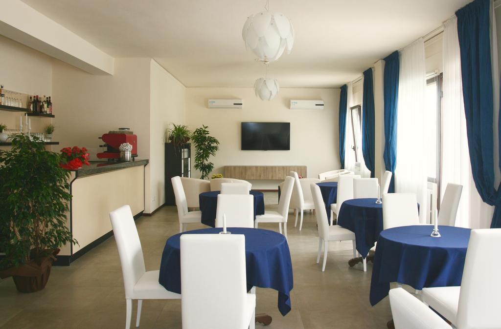 Residenza Hotel Garden Toscolano Maderno Exterior foto